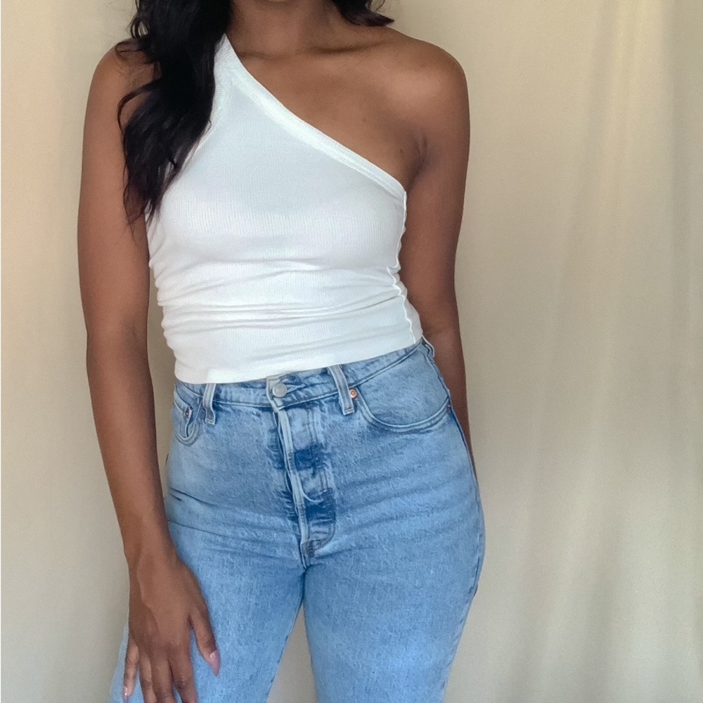 One Shoulder Top